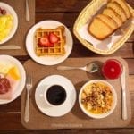 Restrições alimentares: saiba quais cuidados tomar durante viagens
